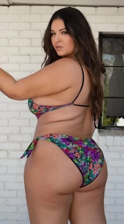 Yandy Plus Size Tropical Oasis One Piece Swimsuit 11 Yandy Plus Size Tropical Oasis One Piece Swimsuit -Lingerie Shop EY 4301X LEO 3 EDS YANDY 2022SWIM