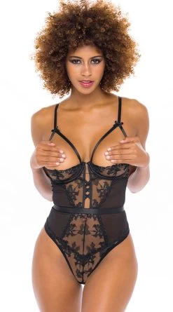 Back To My Lace Teddy -Lingerie Shop OL 50 11565 BK FRONT BA 2021NOV43332